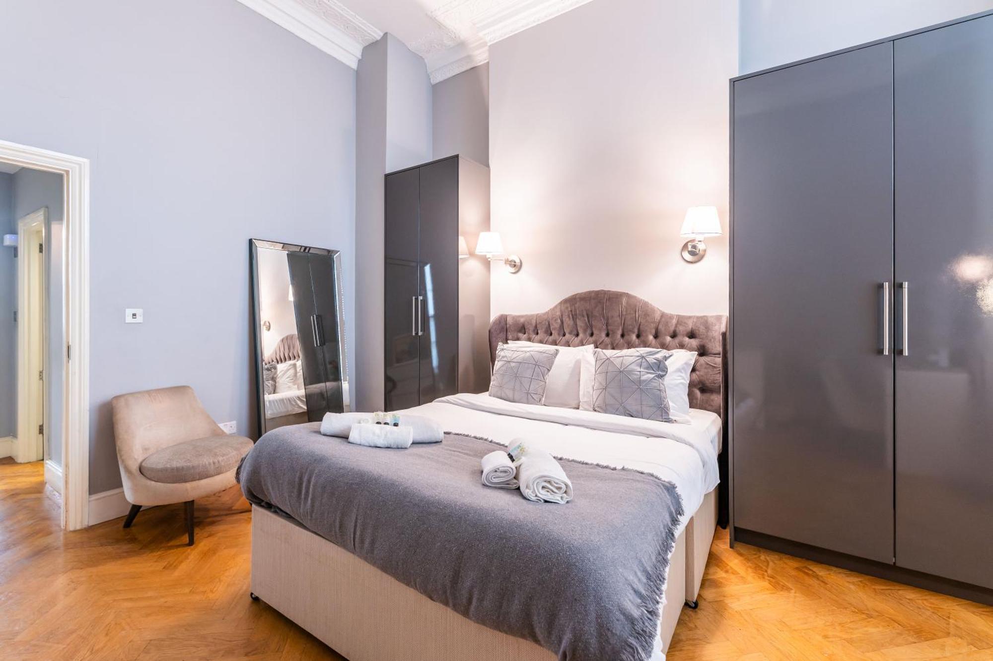 Luxury One Bedroom Flat In Westbourne Terrace ลอนดอน ภายนอก รูปภาพ