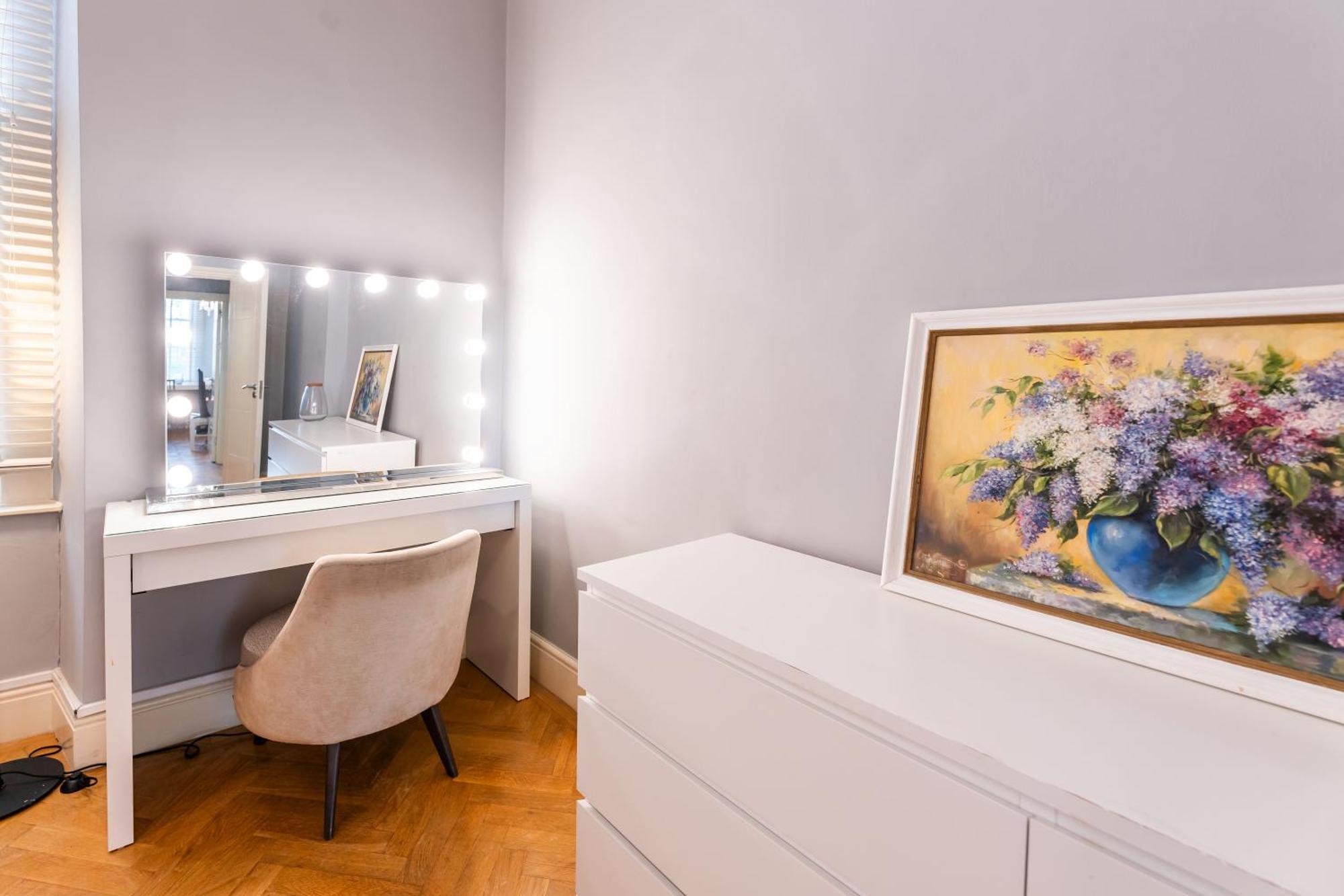 Luxury One Bedroom Flat In Westbourne Terrace ลอนดอน ภายนอก รูปภาพ