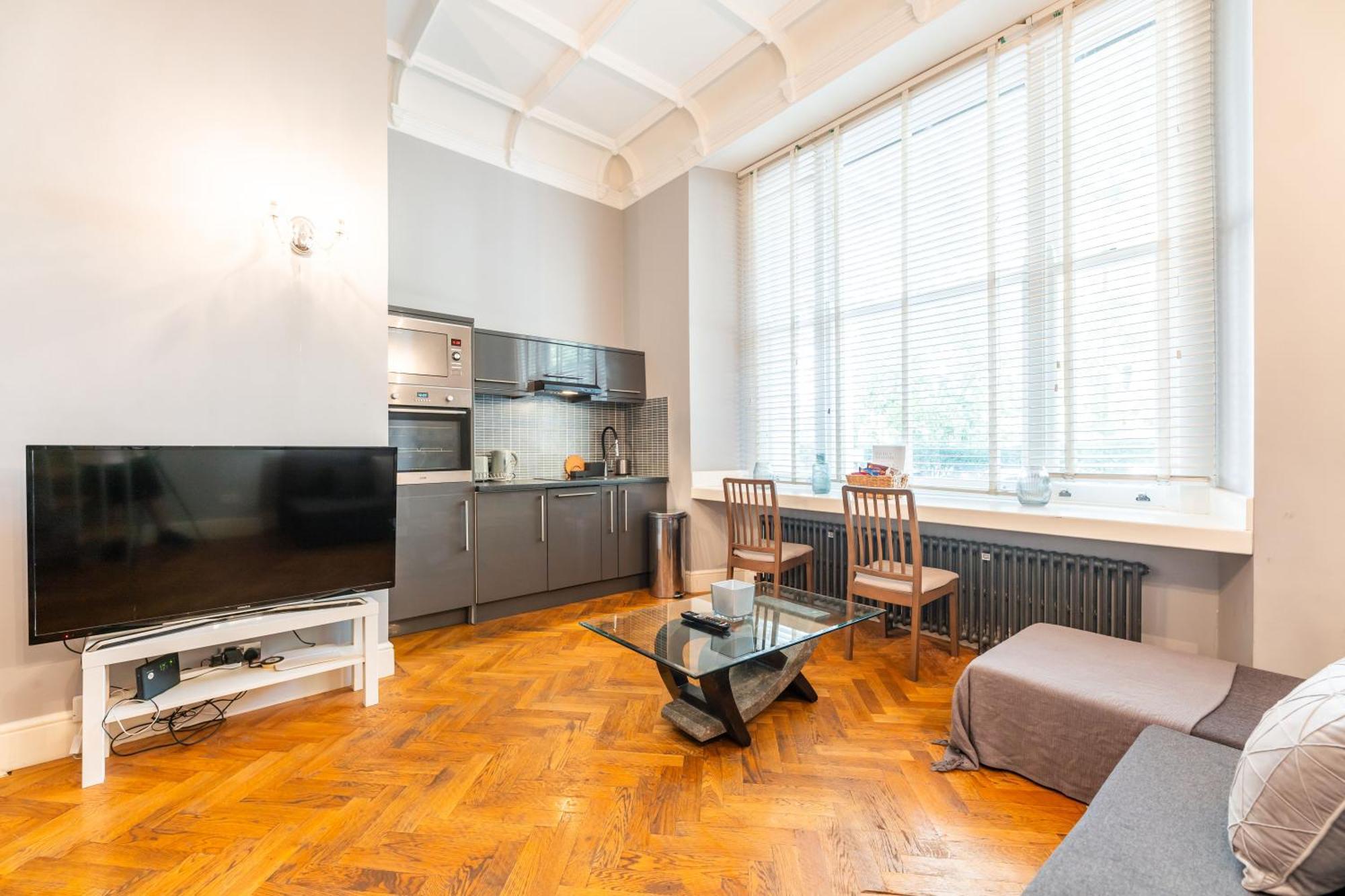 Luxury One Bedroom Flat In Westbourne Terrace ลอนดอน ภายนอก รูปภาพ